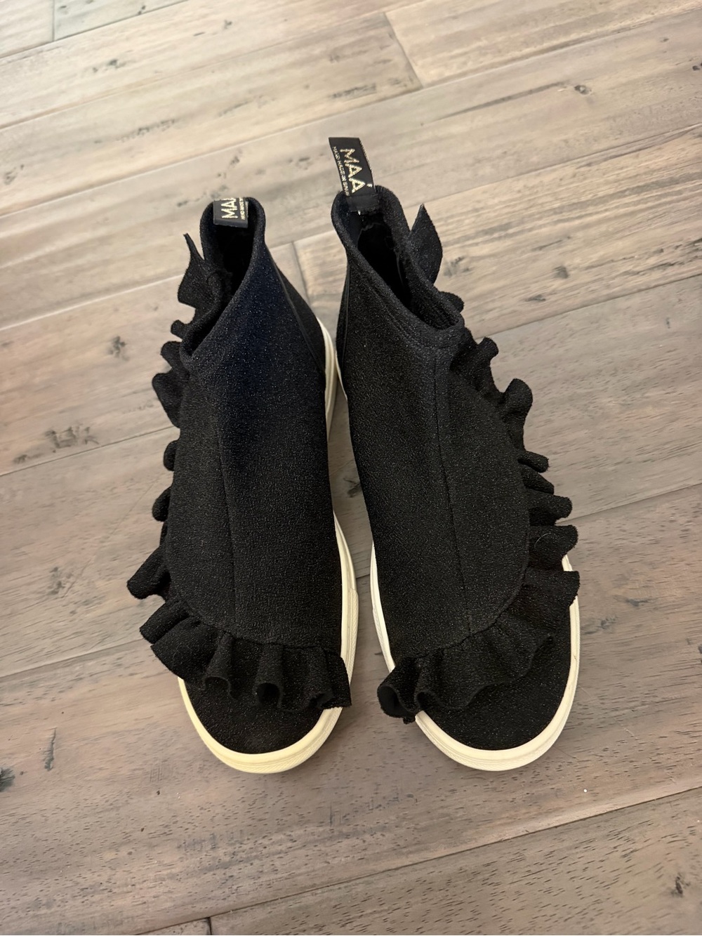 MAA handmade Black Ruffle High-Top Slip-On Sneakers Sz 41 - Picture 2 of 5